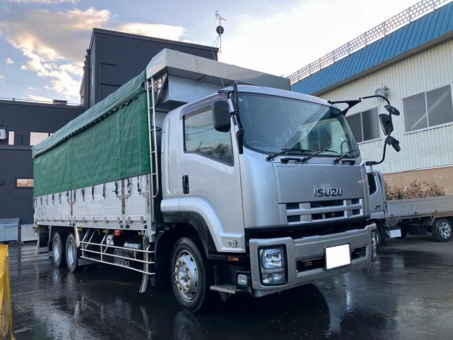 フォワード中古　増tワイド家畜運搬車　大型トラック