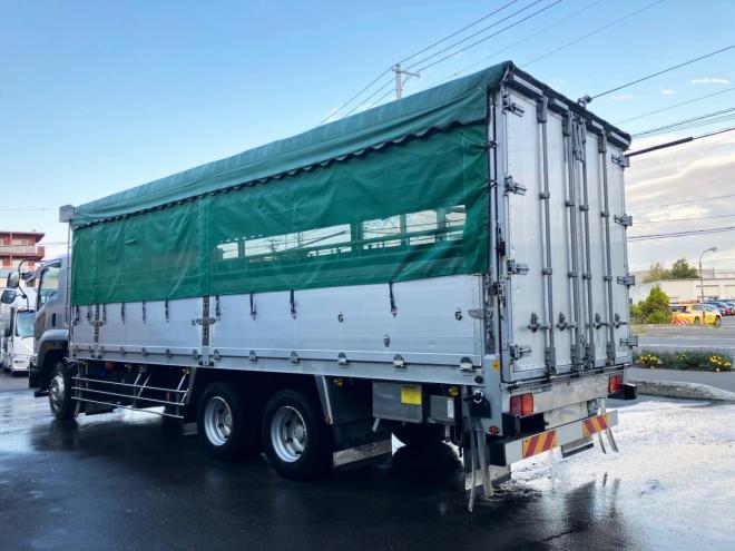 フォワード中古　増tワイド家畜運搬車　大型トラック