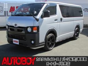 ハイエースバン　2.8 DX ロング ディーゼルターボ 4WD　キーレス 両側スライドドア　415SAFARI丸目キッド 衝突被害軽減システム 車線逸脱防止 横滑り防止 パワーヒート オートハイビーム バックカメラ メモリーナビ フルセグTV 電動格納ミラー 2800