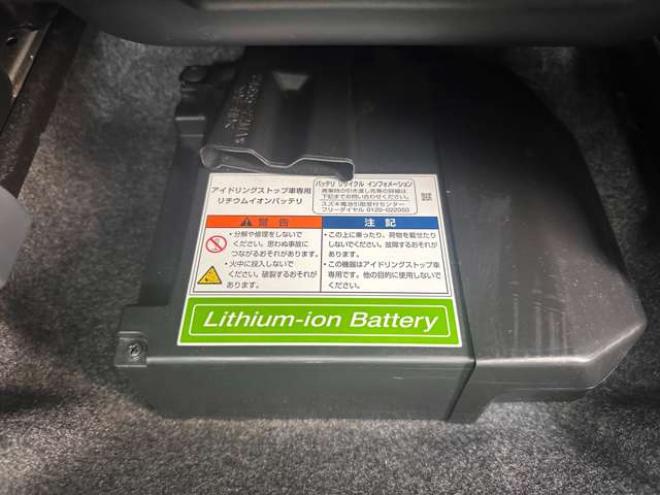ワゴンRFX リミテッド 4WD　Pスタート 助手席アンダーボックス 前席シートヒーター ステアリングスイッチ アイドリングストップ カロッツェリア1DIN CD USB AM FM ISOFIX対応 660