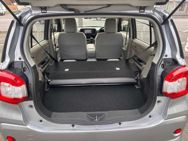 パッソ1.0 X 4WD　キーレス アイドリングストップ 横滑り防止 ヘッドライトレベライザー ETC　社外ナビ CD DVD SD USB AM FM Bカメラ　ISOFIX対応　LEDフォグランプ 1000