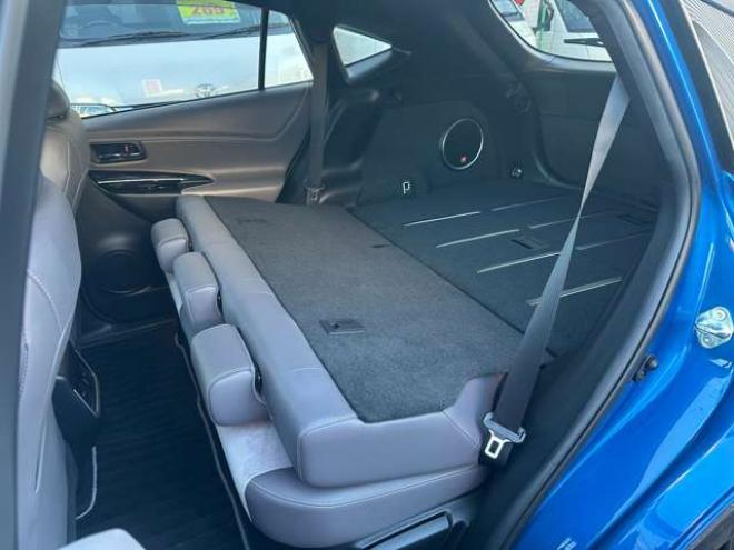 ハリアー2.0 プレミアム アドバンストパッケージ スタイルアッシュ 4WD　前席パワーシート ハーフレザーシート JBLスピーカー パワーバックドア ステアリングスイッチ クルコン オートハイビーム 横滑り防止 車線逸脱防止 シートメモリー 純正9インチナビ　Bluetooth 純正エンスタ ISOFIX 2000