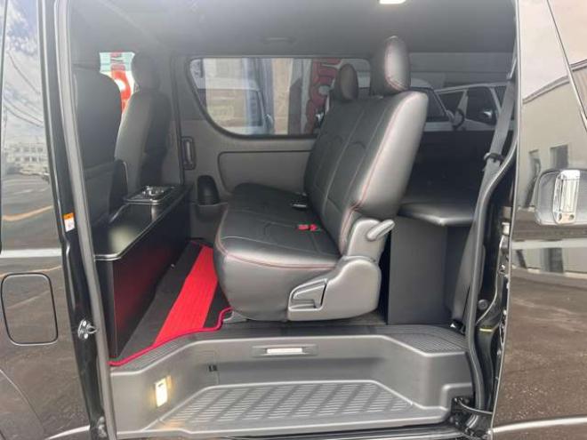 ハイエースバン2.8 スーパーGL ダークプライムII ロングボディ ディーゼルターボ 4WD　社外センターコンソール ステアリングスイッチ 車線逸脱防止 横滑り防止 両側PS オートハイビーム ETC 11インチDA Bカメラ デジタルインナーミラー ドライブレコーダーベッドキット リアヒーター&クーラー  DPF 2800