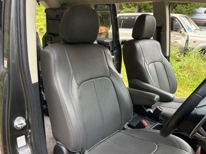 デリカD：5 2.2 D パワーパッケージ ディーゼルターボ 4WD　ワンオーナー車　ディーゼル両側パワスラ　ETC　シートヒーター社外16インチ　社外ナビ地デジ　エンジンスターター 2300