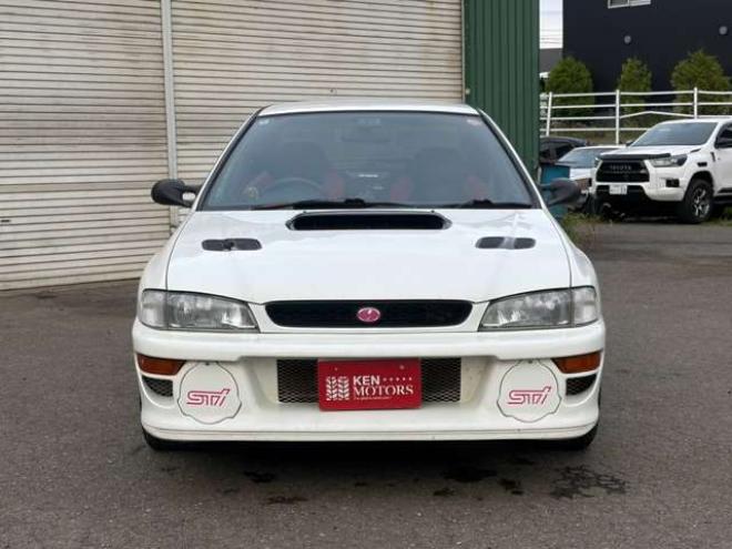インプレッサSTI 2.0 WRX バージョンIV 4WD　4WD　ETC　ナビ　アルミホイール　MT　ABS　エアコン　パワーステアリング 2000