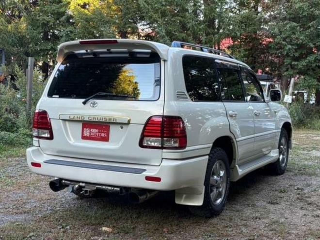 ランドクルーザー100 4.2 VXリミテッド Gセレクション ディーゼルターボ 4WD　エンジンスターター　前後ヒッチメンバー　サンルーフ 4200