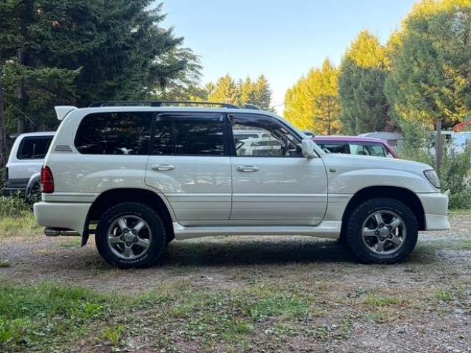 ランドクルーザー100 4.2 VXリミテッド Gセレクション ディーゼルターボ 4WD　エンジンスターター　前後ヒッチメンバー　サンルーフ 4200