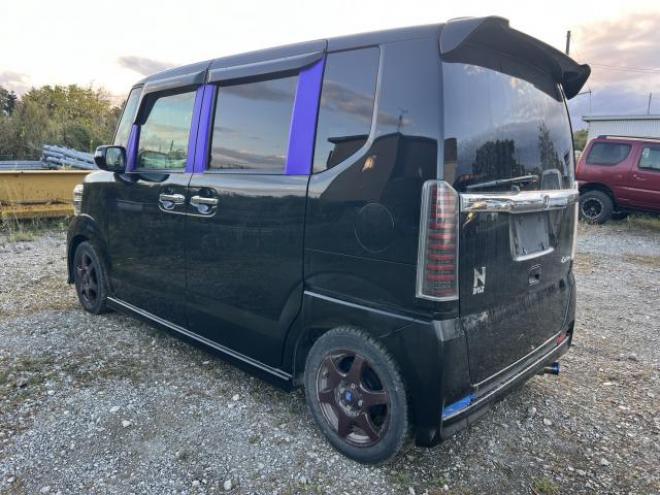 N-BOXカスタムGターボパッケージ 4WD 660 5Dr