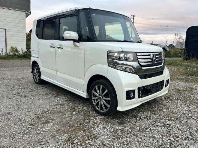 N-BOXカスタムGターボSS 4WD 660 5Dr