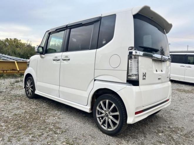 N-BOXカスタムGターボSS 4WD 660 5Dr