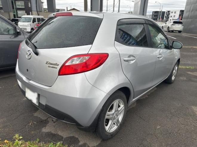 デミオ 4WD 1300 5Dr