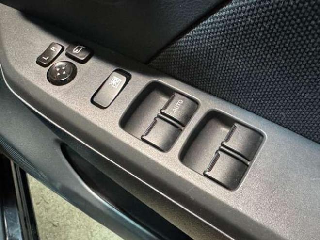 ワゴンRFX 4WD　ナビ　TV　Bluetooth　アイドリングストップ 660
