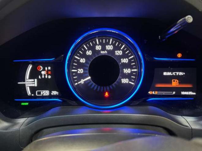 ヴェゼル1.5 ハイブリッド X 4WD　ナビ　TV　Bカメラ　Bluetooth　夏冬タイヤ 1500