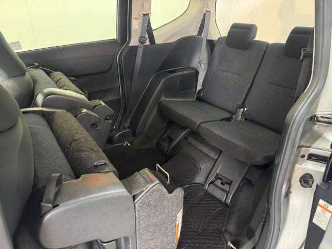 シエンタ1.5 X Vパッケージ 4WD　夏冬タイヤ　ナビ　TV　Bカメラ Bluetooth 1500