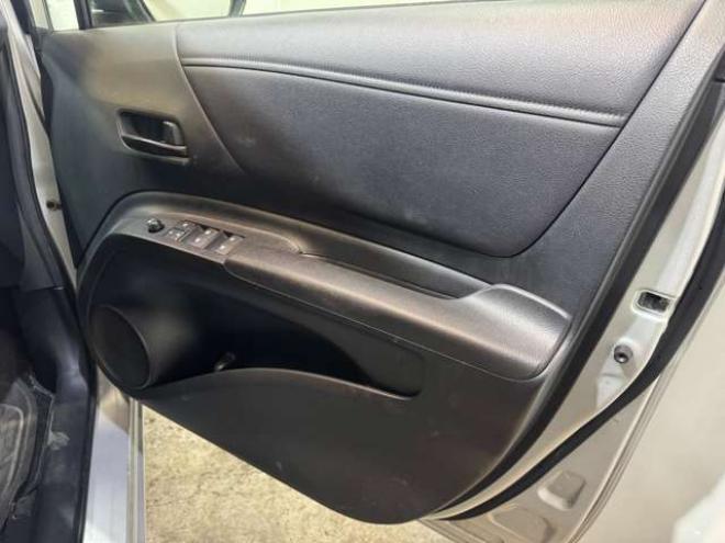 シエンタ1.5 X Vパッケージ 4WD　夏冬タイヤ　ナビ　TV　Bカメラ Bluetooth 1500