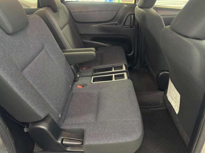 シエンタ1.5 X Vパッケージ 4WD　夏冬タイヤ　ナビ　TV　Bカメラ Bluetooth 1500