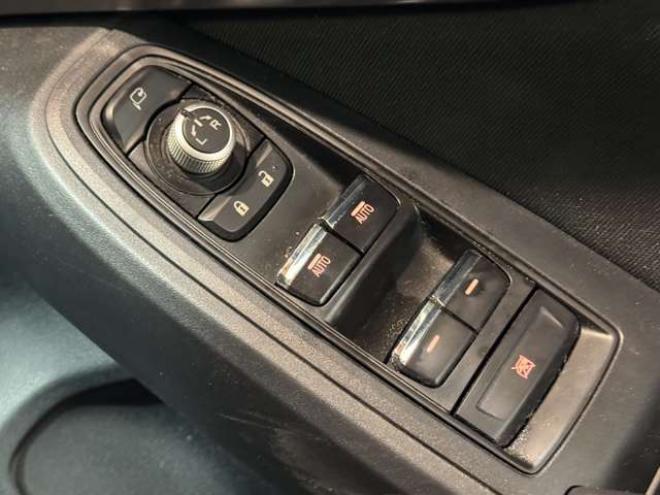 インプレッサスポーツ 2.0 i-S アイサイト 4WD　ナビ　TV　Bluetooth 2000