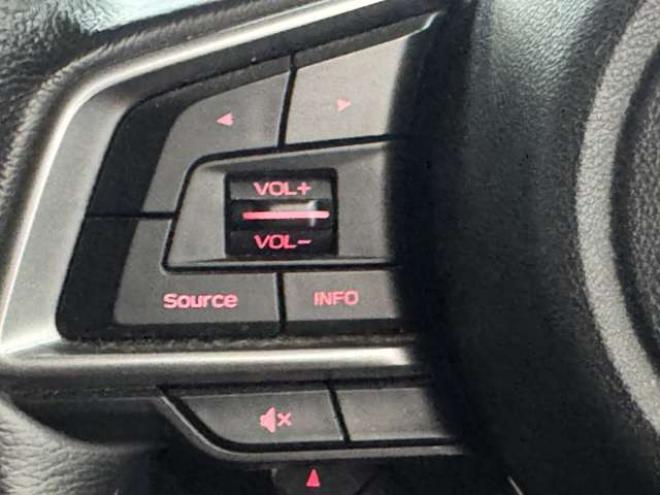 インプレッサスポーツ 2.0 i-S アイサイト 4WD　ナビ　TV　Bluetooth 2000