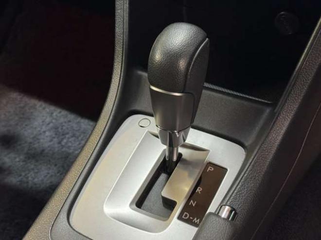インプレッサXV2.0i-L アイサイト 4WD　ナビ　TV　Bluetooth　夏冬タイヤ 2000