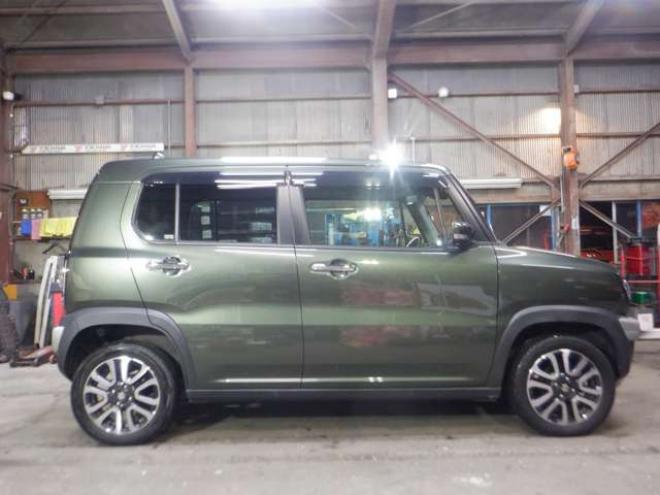ハスラーJターボ 4WD　本州仕入・後期型・ナビ・TV・B/T・バックカメラ・デュアルカメラブレーキ・LEDライト・スマートキー・プッシュスタート・シートヒーター・パドルシフト・クルコン・ETC・オートライト・アイドリングストップ 660