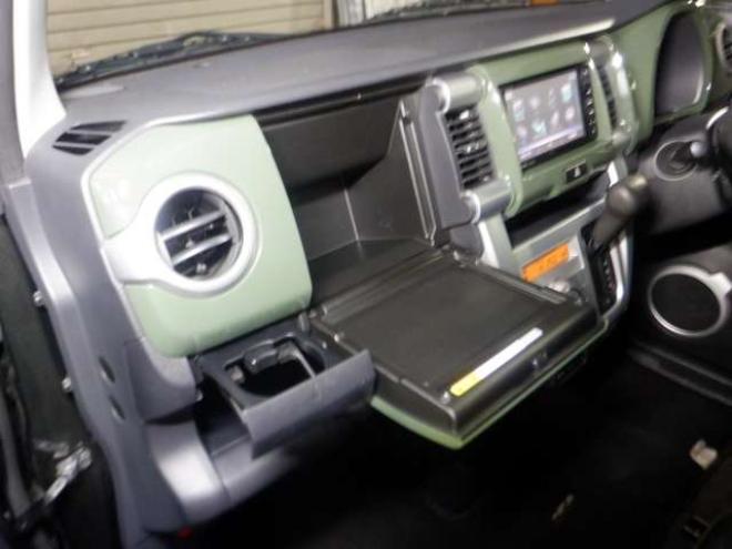 ハスラーJターボ 4WD　本州仕入・後期型・ナビ・TV・B/T・バックカメラ・デュアルカメラブレーキ・LEDライト・スマートキー・プッシュスタート・シートヒーター・パドルシフト・クルコン・ETC・オートライト・アイドリングストップ 660