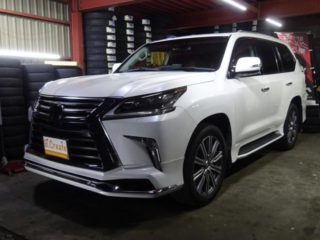 レクサスLX 570 4WD　本州仕入・ナビ・TV・B/T・全方位カメラ・サンルーフ・革シート・マクレビ・モデリスタエアロ・マフラー・リアエンタメ・LEDヘッドライト・パワーバックドア・HUD・BSM・クールボックス・シートヒーター・ 5700