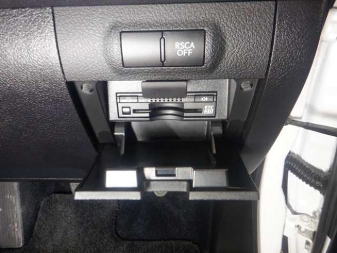 レクサスLX 570 4WD　本州仕入・ナビ・TV・B/T・全方位カメラ・サンルーフ・革シート・マクレビ・モデリスタエアロ・マフラー・リアエンタメ・LEDヘッドライト・パワーバックドア・HUD・BSM・クールボックス・シートヒーター・ 5700