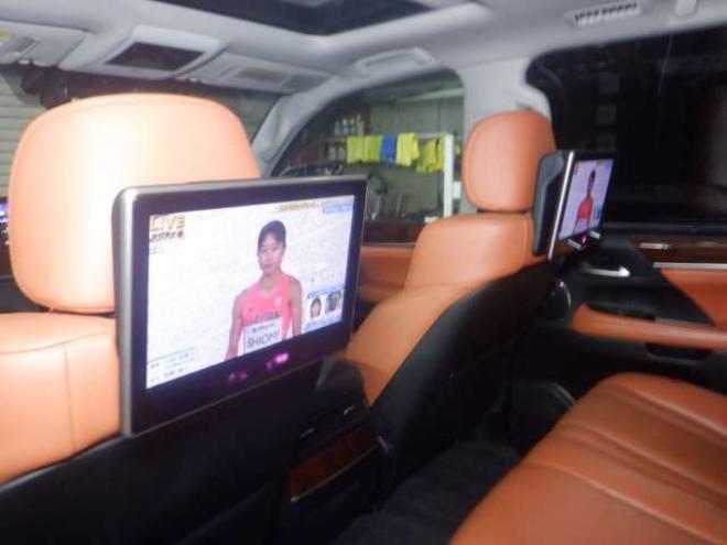レクサスLX 570 4WD　本州仕入・ナビ・TV・B/T・全方位カメラ・サンルーフ・革シート・マクレビ・モデリスタエアロ・マフラー・リアエンタメ・LEDヘッドライト・パワーバックドア・HUD・BSM・クールボックス・シートヒーター・ 5700