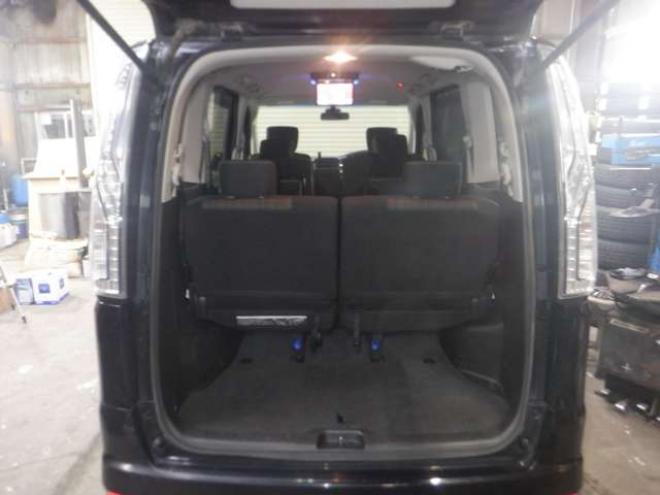セレナ2.0 ハイウェイスター 4WD　ナビ・TV・Bカメラ・B/T・両側電動・LEDヘッドライト・フリップダウンモニター・後期型・インテリキー・プッシュスタート・クルコン・アイドリングストップ・純正エンスタ・フルフラットシート・ト・寒冷地仕様 2000