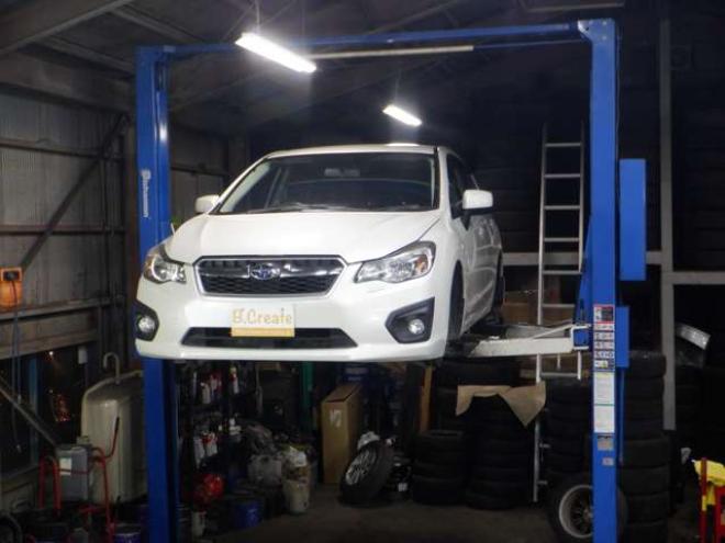 インプレッサスポーツ 1.6 i-L 4WD　ナビ・TV・B/T・Bカメラ・アイドリングストップ・スマートキー・プッシュスタート・HID・ヘッドライトウォッシャー・ETC・フォグランプ・オートエアコン・ドアバイザー・DVD再生 1600
