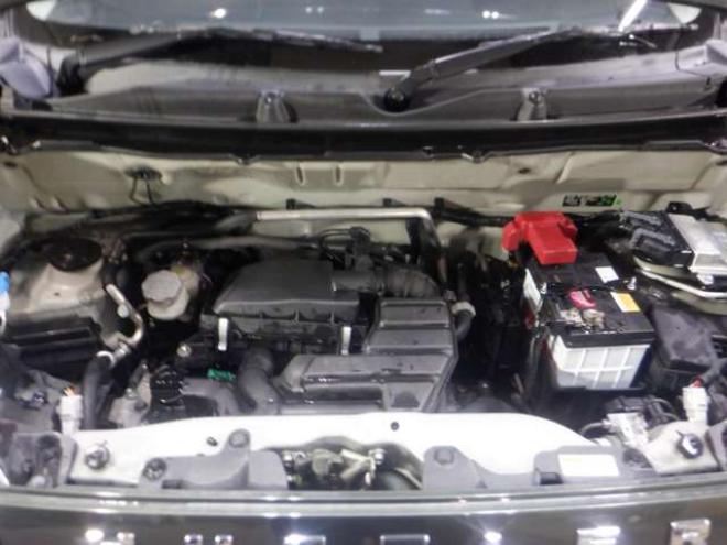 ハスラーJスタイル 4WD　本州仕入・後期型・ツートンカラー・ナビ・TV・Bカメラ・B/T・レーダーブレーキサポート・HID・LEDフォグランプ・シートヒーター・プッシュスタート・スマートキー・ 660