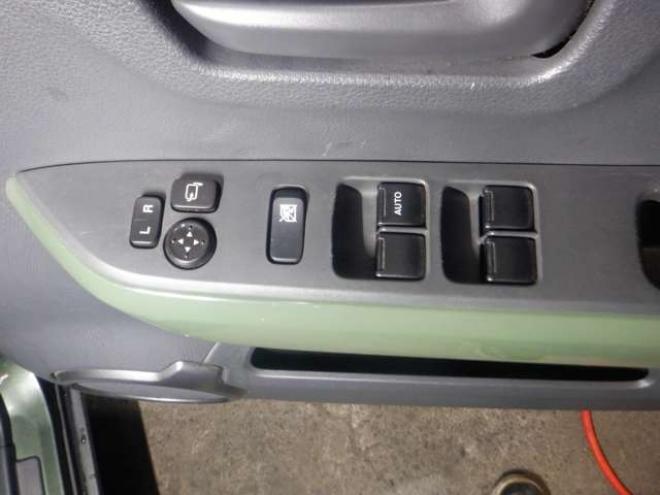 ハスラーJスタイル 4WD　本州仕入・後期型・ツートンカラー・ナビ・TV・Bカメラ・B/T・レーダーブレーキサポート・HID・LEDフォグランプ・シートヒーター・プッシュスタート・スマートキー・ 660