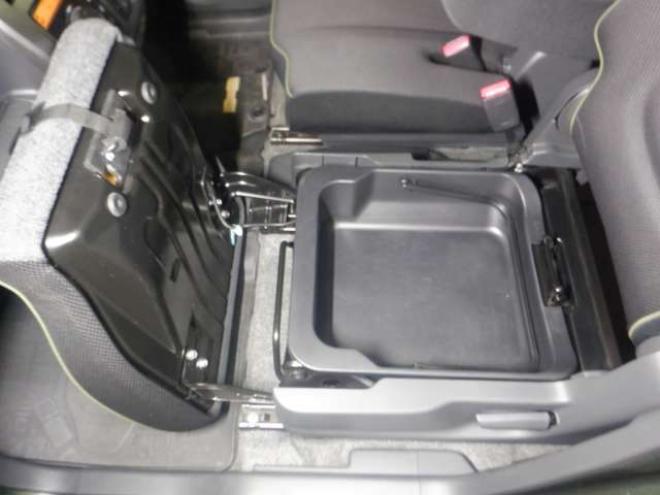 ハスラーJスタイル 4WD　本州仕入・後期型・ツートンカラー・ナビ・TV・Bカメラ・B/T・レーダーブレーキサポート・HID・LEDフォグランプ・シートヒーター・プッシュスタート・スマートキー・ 660