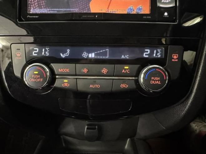 エクストレイル２０Ｘ　エマージェンシーブレーキＰＫＧ　本州仕入　ワンオーナー　寒冷地仕様　禁煙車　衝突軽減ブレーキ　社外１７インチＡＷ　スタッドレスタイヤ付　カロッツェリアナビ　フルセグ地デジ　Ｂｌｕｅｔｏｏｔｈ対応　バックカメラ　エンジンスターター 4WD 2000 5Dr