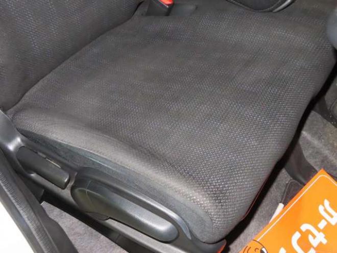 N-BOXG Lパッケージ 4WD　防錆塗装4WDスマキーBluetoothオーディオ 660