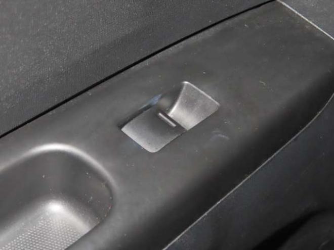 N-BOXG Lパッケージ 4WD　防錆塗装4WDスマキーBluetoothオーディオ 660