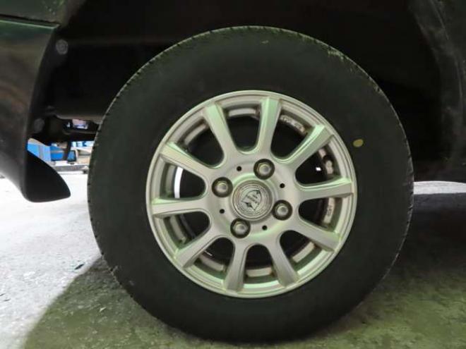 NV100クリッパーGXターボ ハイルーフ 4WD　防錆塗装4WDキーレスTVナビ 660