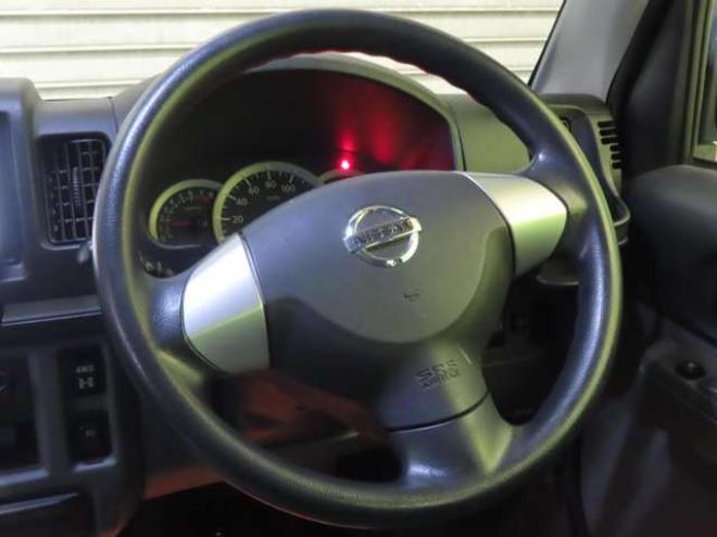 NV100クリッパーGXターボ ハイルーフ 4WD　防錆塗装4WDキーレスTVナビ 660