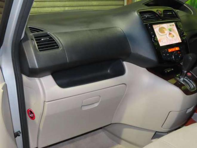 セレナ2.0 20G アドバンストセーフティ パッケージ 4WD　防錆塗装4WDTVナビBカメ後席モニタETC積込タイヤ 2000