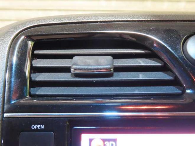 セレナ2.0 20G アドバンストセーフティ パッケージ 4WD　防錆塗装4WDTVナビBカメ後席モニタETC積込タイヤ 2000