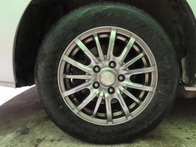 セレナ2.0 20S 4WD　防錆塗装4WDTVナビBカメエンスタ積込タイヤ 2000
