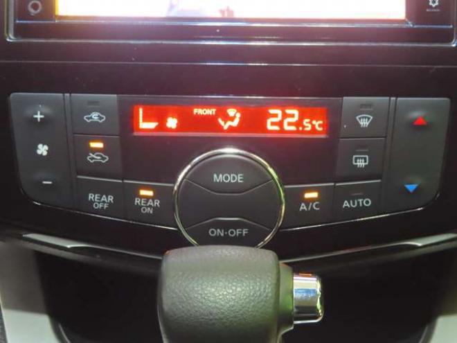 セレナ2.0 20S 4WD　防錆塗装4WDTVナビBカメエンスタ積込タイヤ 2000