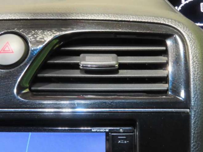 セレナ2.0 20S 4WD　防錆塗装4WDTVナビBカメエンスタ積込タイヤ 2000