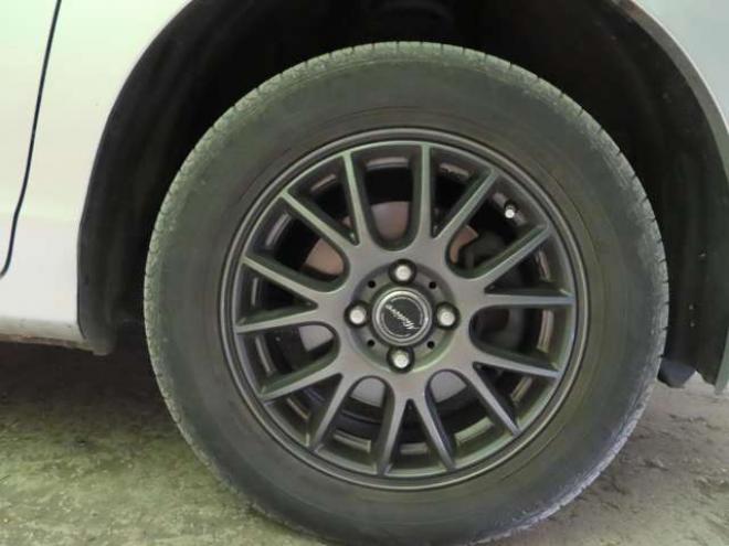 フリード1.5 フレックス 4WD　4WDTVナビBカメエンスタ積込タイヤ 1500