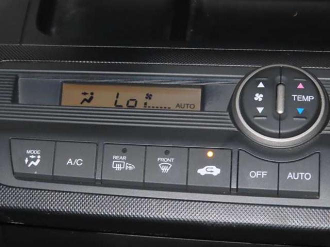 フリード1.5 フレックス 4WD　4WDTVナビBカメエンスタ積込タイヤ 1500