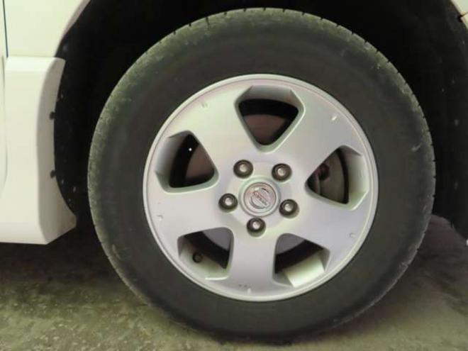 セレナ2.0 ハイウェイスター Vセレクション 4WD　4WDTVナビBカメエンスタ 2000