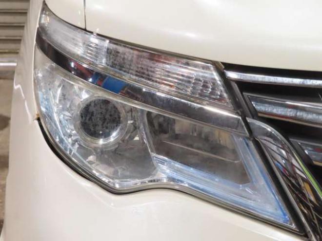 セレナ2.0 ハイウェイスター 4WD　防錆塗装4WDTVナビBカメ後席モニタドラレコ積込タイヤ 2000