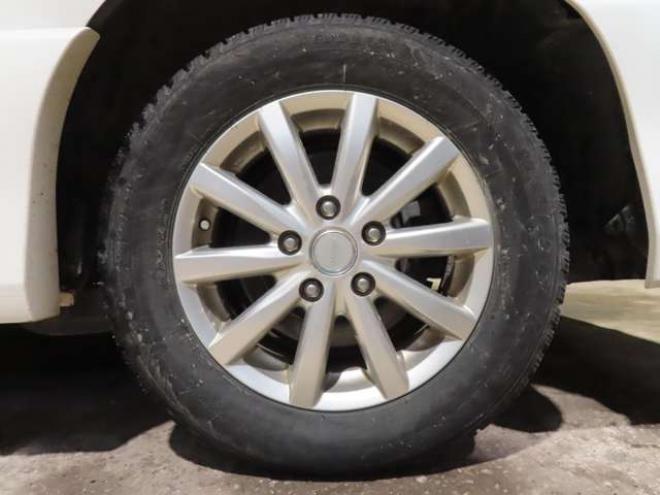 セレナ2.0 ハイウェイスター 4WD　防錆塗装4WDTVナビBカメ後席モニタドラレコ積込タイヤ 2000