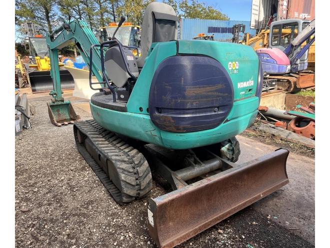 バックホーKOMATSU AVANCE PC３０R-８