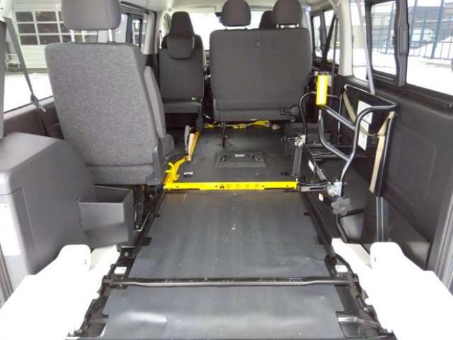 ハイエースバン2.8 ウェルキャブ ASタイプ ロング ディーゼルターボ 4WD　 福祉車両 2800